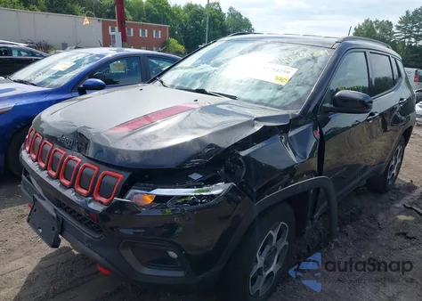 2022 Jeep Compass Trailhawk 4X4 из США, поврежденный, VIN 3C4NJDDB5NT197778